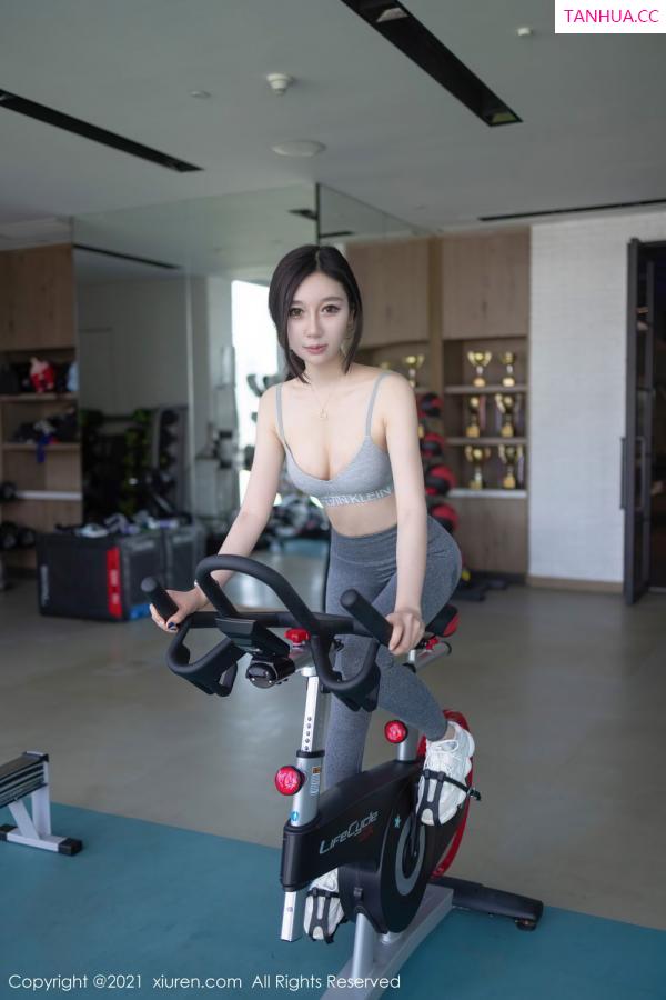 伊思思  [XiuRen]高清写真图 2021.05.20 VOL.3436 Victoria志玲第13张图片